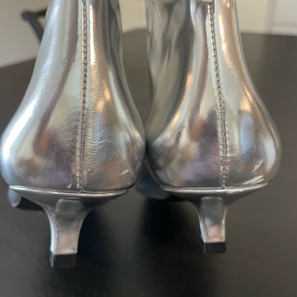 NWT Zara Metallic Silver Women's Ankle Boots with Kitten Heels Size EUR37/US 6.5 - Picture 5 of 10
